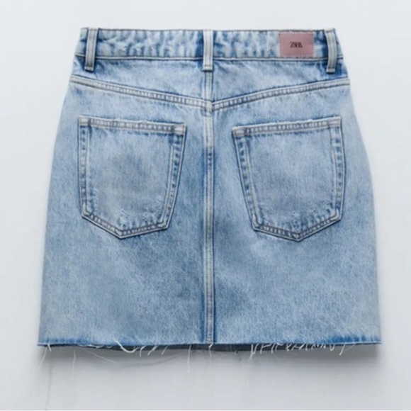 Zara woman Denim Mini Skirt - Picture 5 of 9